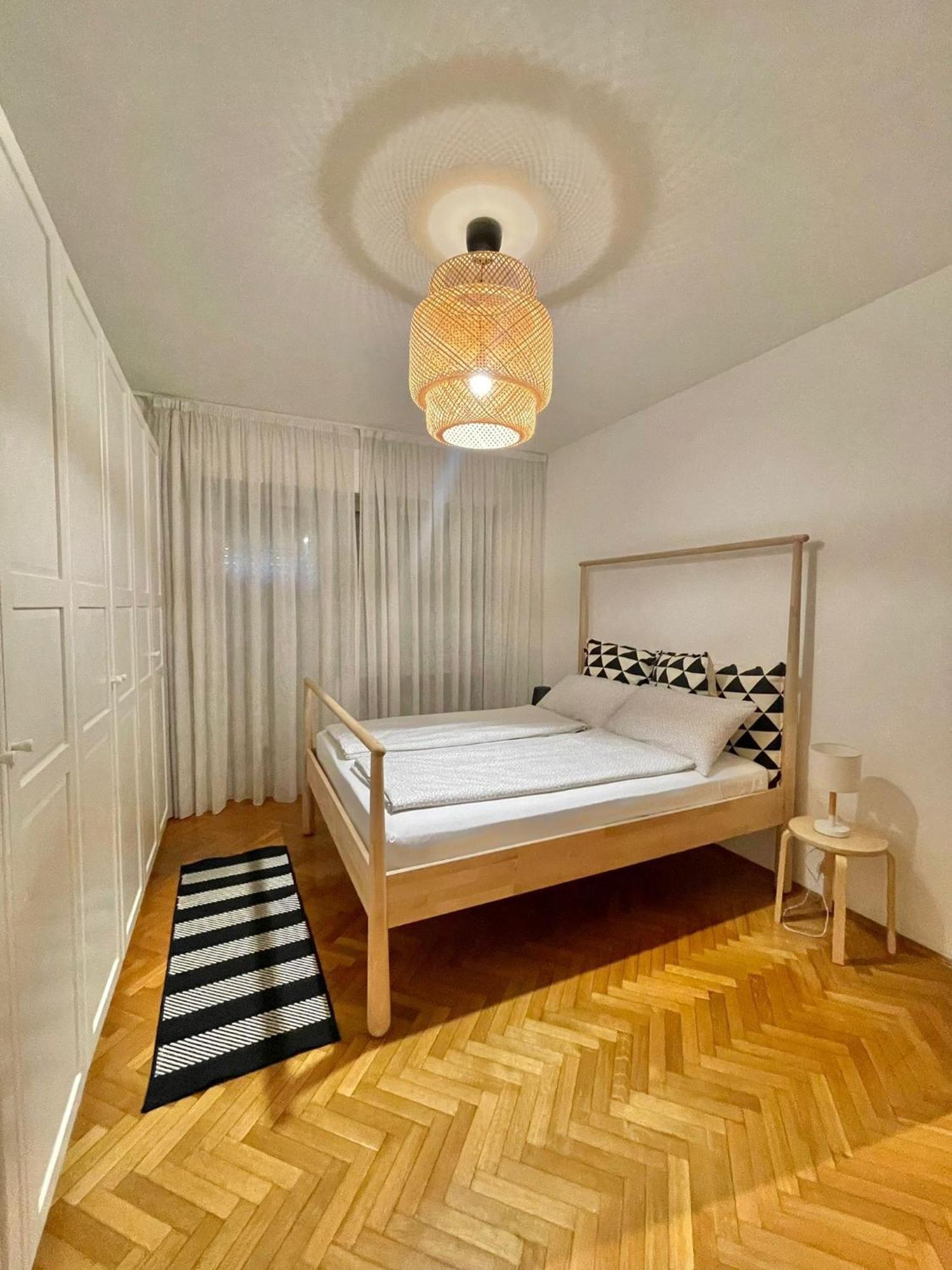 Апартаменти Residenza Xxx Aprile Мерано Екстер'єр фото