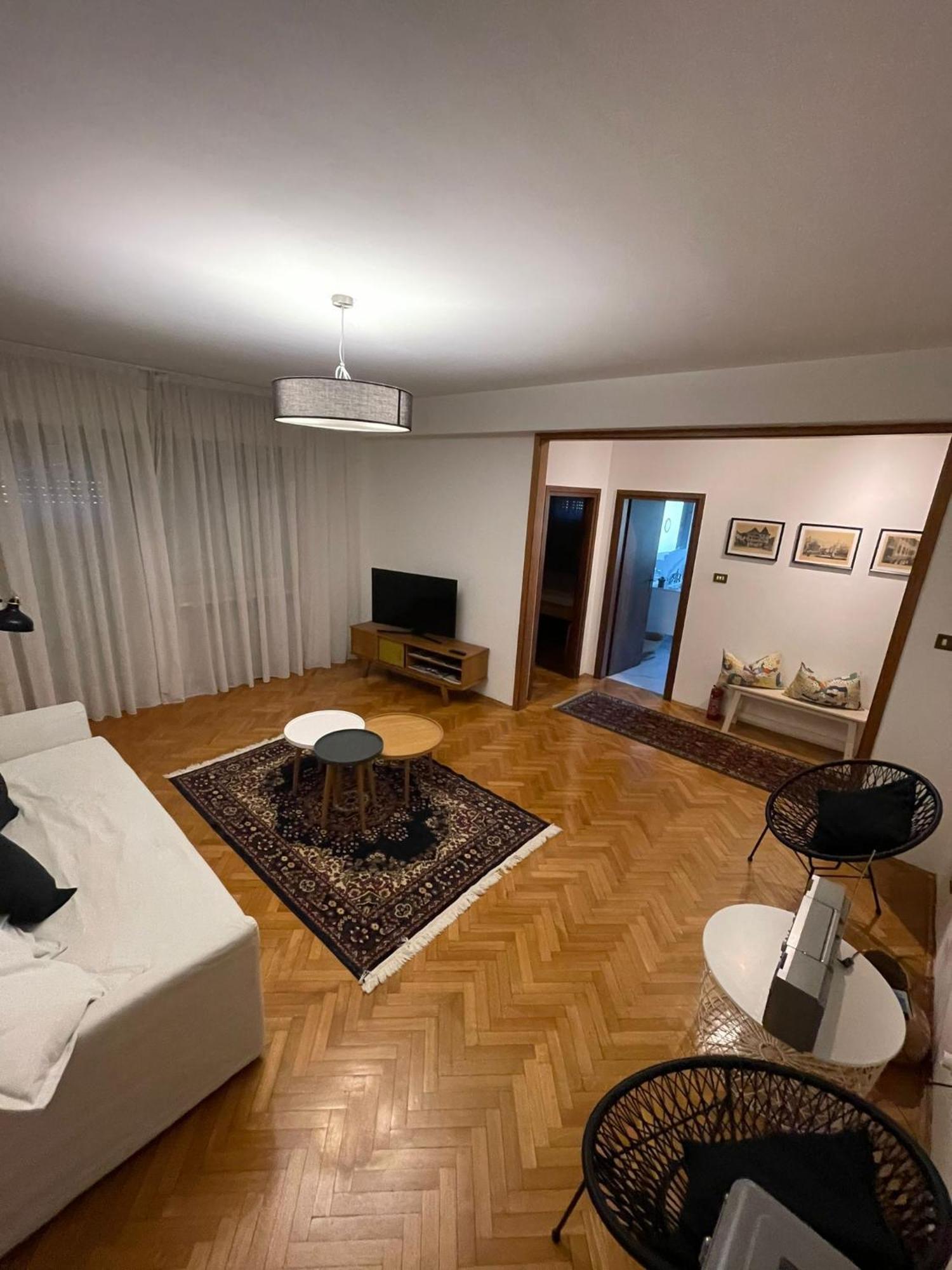 Апартаменти Residenza Xxx Aprile Мерано Екстер'єр фото